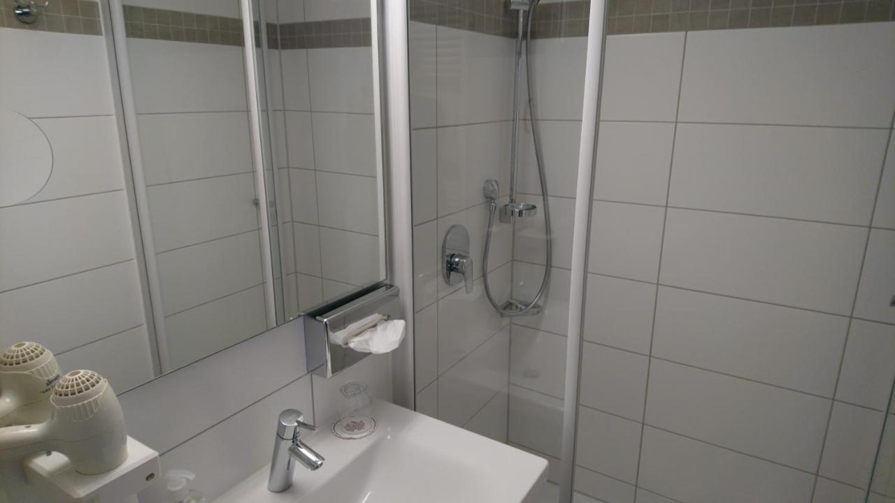 Landhotel Gasthof Wittstaig Gundelfingen  Экстерьер фото