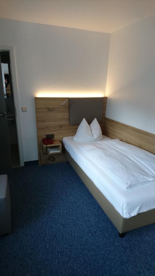 Landhotel Gasthof Wittstaig Gundelfingen  Экстерьер фото