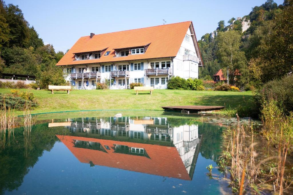 Landhotel Gasthof Wittstaig Gundelfingen  Номер фото