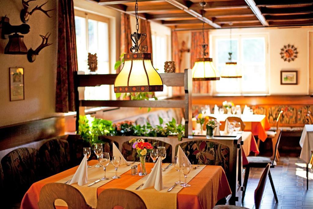 Landhotel Gasthof Wittstaig Gundelfingen  Экстерьер фото